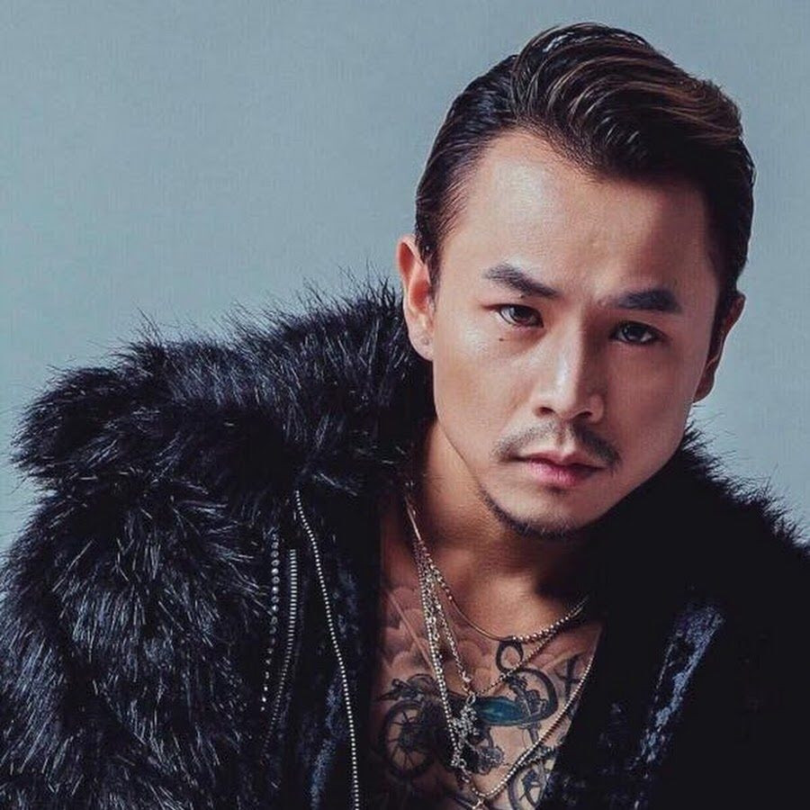 Phạm Quỳnh Anh diện bikini khoe sắc vóc mẹ 2 con, Ngô Thanh Vân liên tục thả tính trên MXH ảnh 16