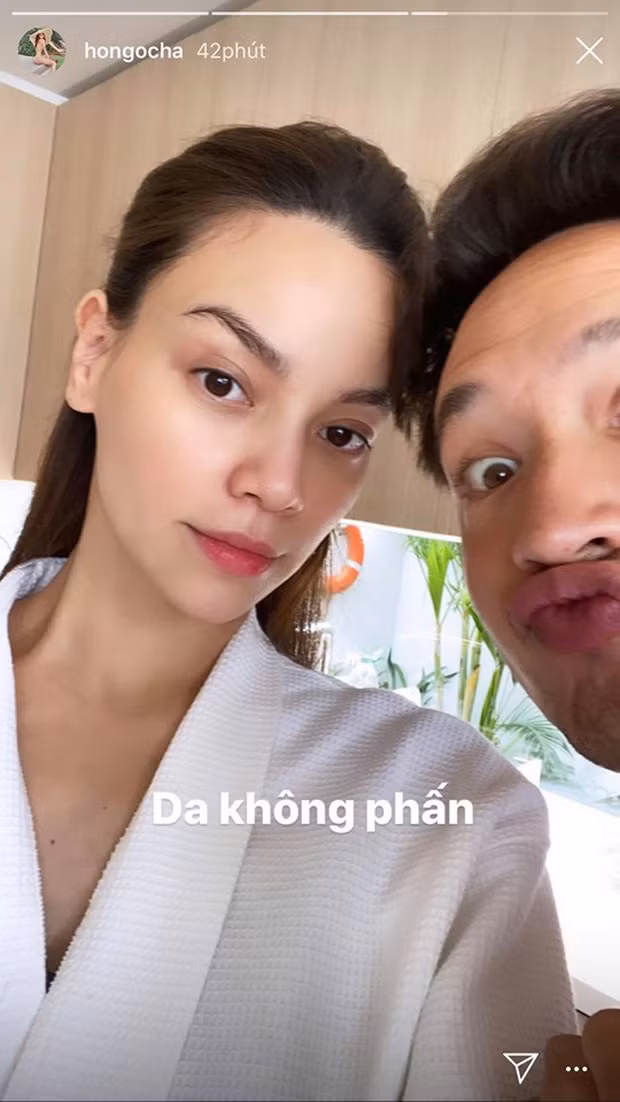 Đông Nhi diện đồ hiệu chụp trong tủ đồ, sáng tác lạ lùng mới của Đen Vâu ảnh 11