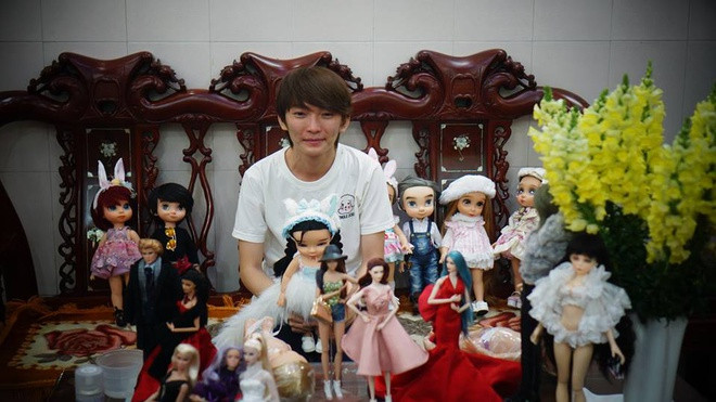 Nhờ trang điểm búp bê, chàng trai 9X kiếm “sương sương” 30 triệu đồng/tháng ảnh 3