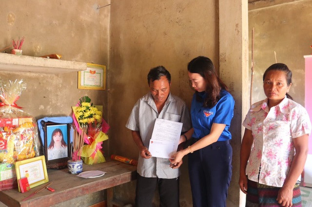 Sắc màu SV 10/7: 9X Bách khoa xinh xắn, học giỏi; vinh danh nữ sinh tử nạn vì cứu em nhỏ ảnh 3