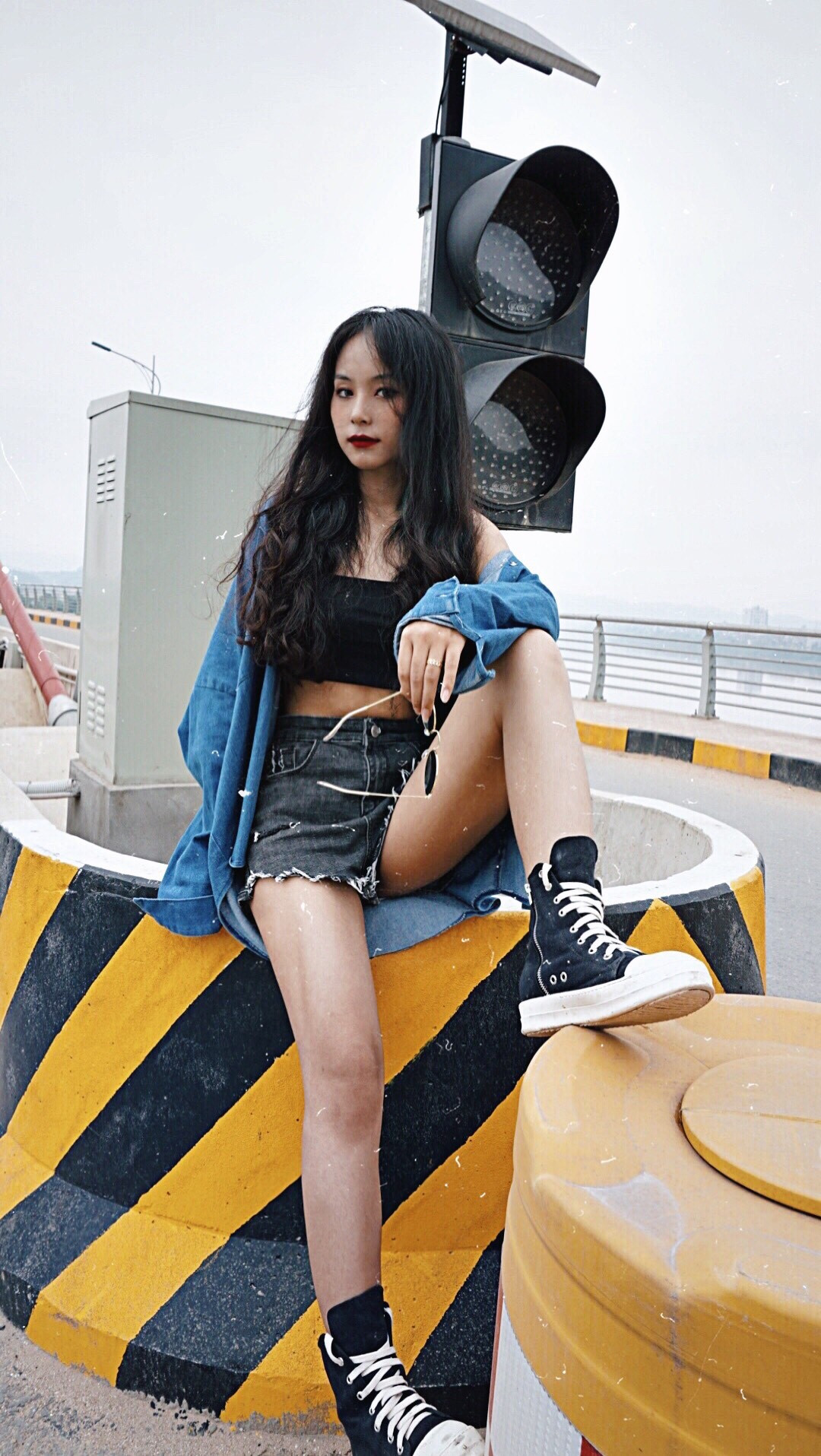 Những item đón Hè không thể thiếu trong vali của các cô nàng mê “xê dịch“ ảnh 5