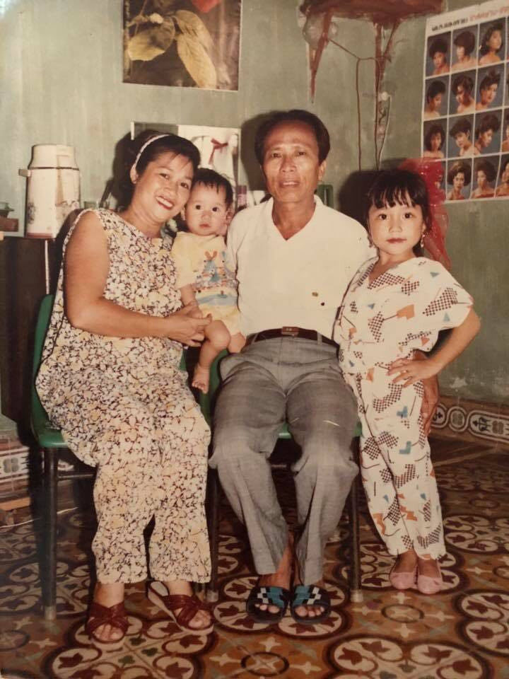 Tăng Thanh Hà diện trang phục xuyên thấu lạ mắt; Wowy ra Hà Nội “truy tìm” bác Lại Văn Sâm ảnh 12