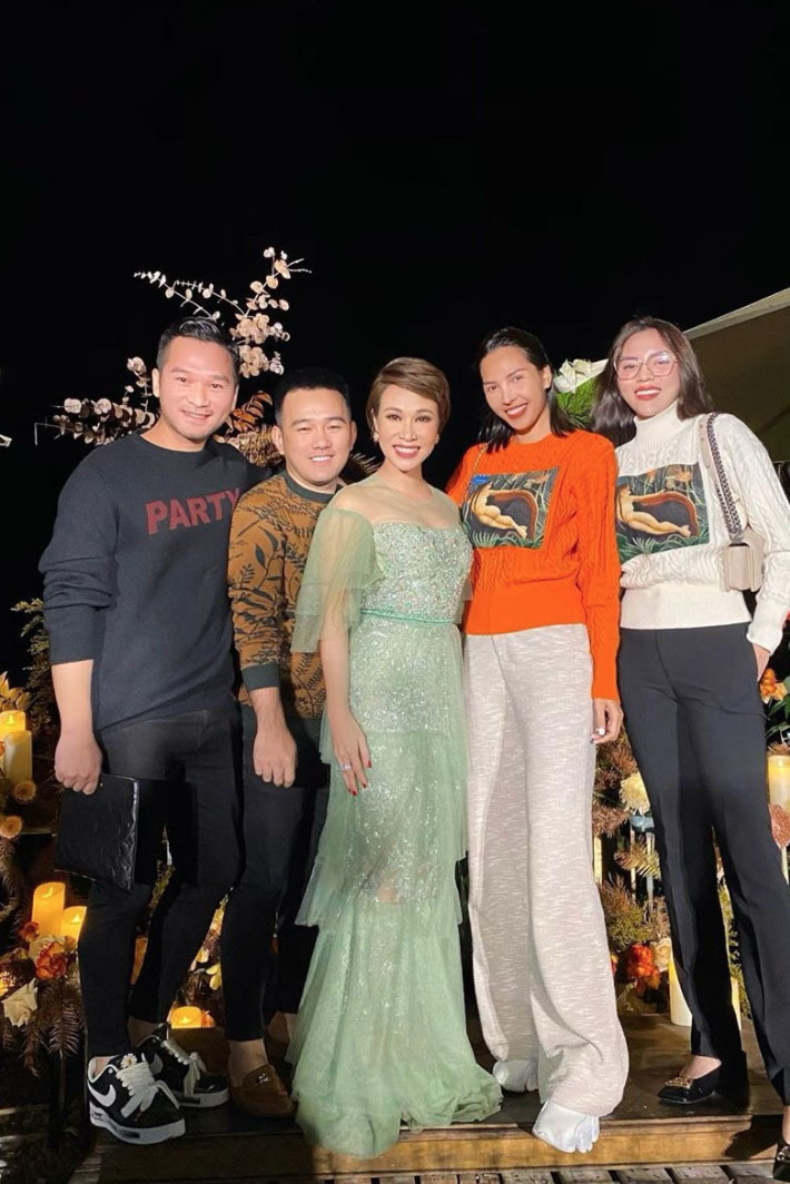 Showbiz 28/6: Lynk Lee lần đầu khoe vòng 1 nóng bỏng, Lâm Vỹ Dạ bức xúc khi bị mạo danh ảnh 11