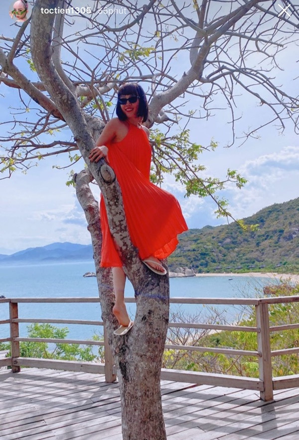 Showbiz 3/7: Chi Pu khoe body, hậu ồn ào với hội chị em; NSND Hồng Vân bị chê kém duyên ảnh 9