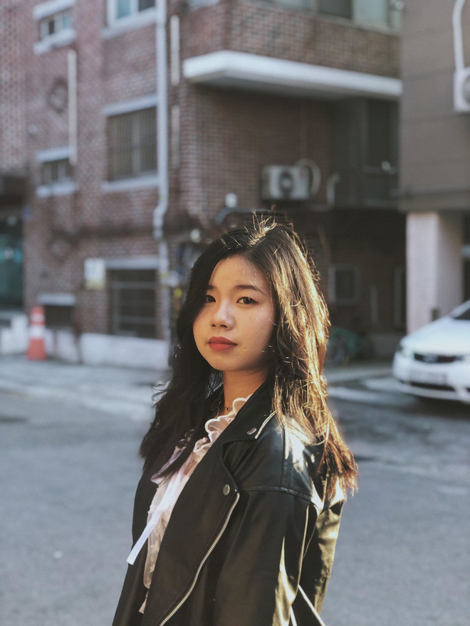 Sắc màu SV 24/7: 9X “lột xác” nhờ yoga, nữ sinh thiết kế thời trang thu nhập khủng ảnh 6