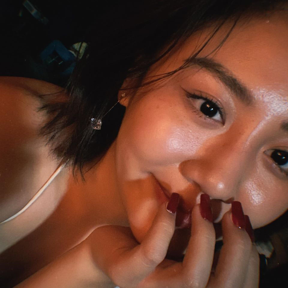 Showbiz 28/6: Lynk Lee lần đầu khoe vòng 1 nóng bỏng, Lâm Vỹ Dạ bức xúc khi bị mạo danh ảnh 12