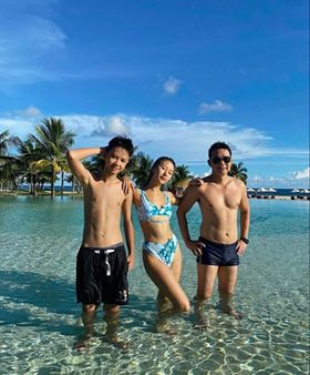 Showbiz 20/7: Kim Lý xoa bụng bầu bạn gái, lần đầu xác nhận Hồ Ngọc Hà “có tin vui” ảnh 2