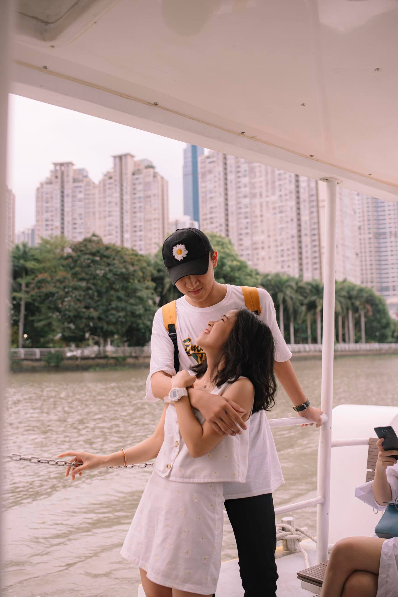 Cặp “đũa lệch” đáng yêu của ĐH Đại Việt: Chàng hơn nàng 31cm, luôn gây sự chú ý ảnh 1