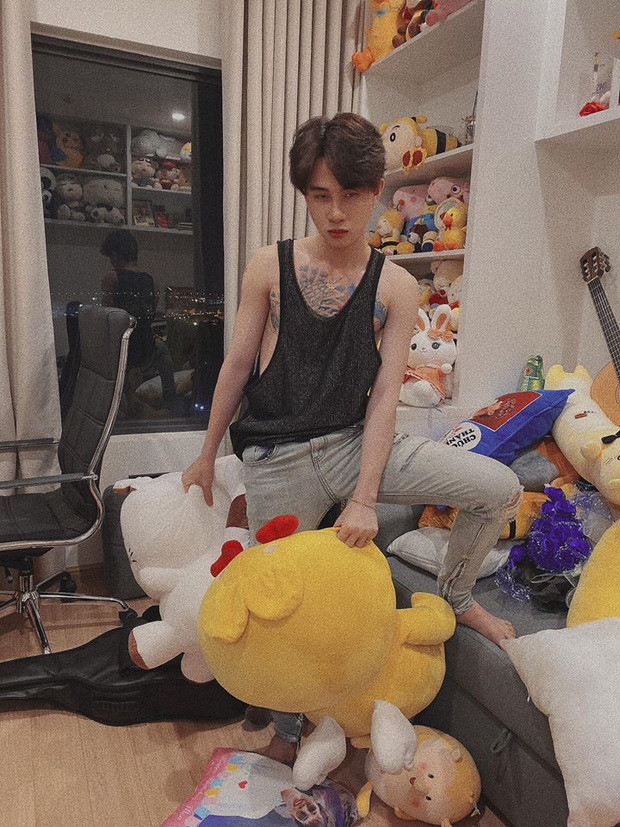 Showbiz 2/6: Jack khoe “núi quà” fan tặng 1/6, Tim và Trương Quỳnh Anh "tái hợp" ảnh 5