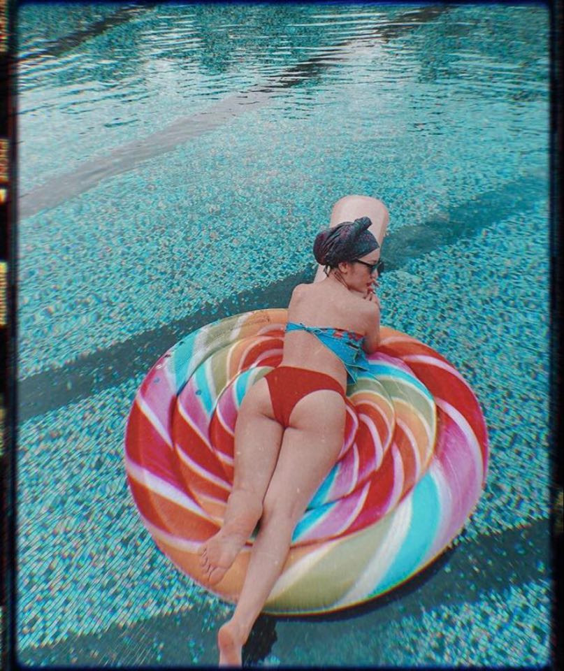 Showbiz 13/6: Đỗ Mỹ Linh thăm em bé bị bỏ rơi tại hố ga, Hà Tăng tái ngộ Lương Mạnh Hải ảnh 14