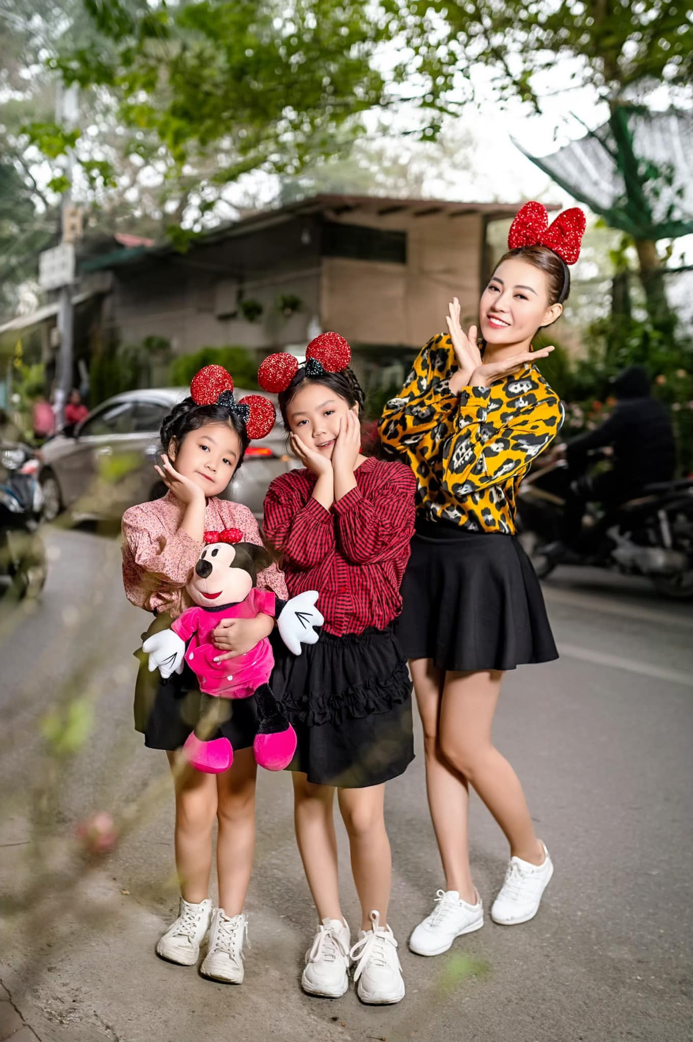 Thanh Hương “Sinh tử” lấn sân làm ca sĩ, “biến hình” trong 9 ca khúc ảnh 5