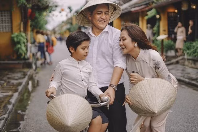 Giảm 5kg trong 10 ngày, Cao Thái Hà tự tin khoe dáng; Jack giải đáp lý do vắng bóng ảnh 7
