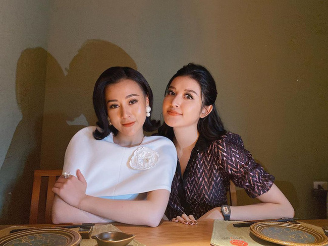 Showbiz 5/7: Huyền My nhập hội với Mai Phương Thúy giữa ồn ào “cạch mặt” Phương Oanh ảnh 2