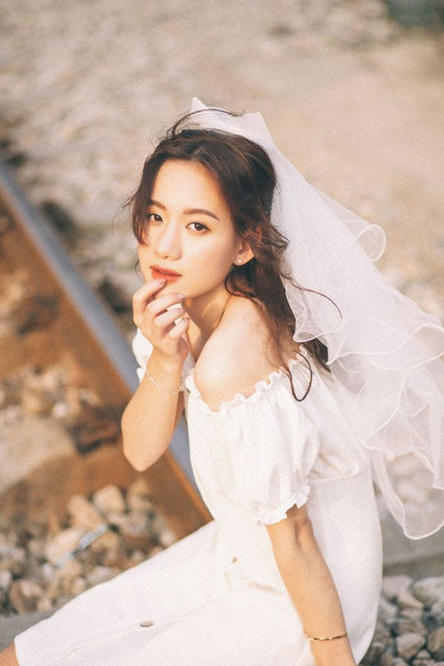 Sắc màu SV 1/7: 9X Việt thành hoa khôi tại Nhật, ra mắt “khách sạn 8 sao kiêm ĐH Văn Lang“ ảnh 5