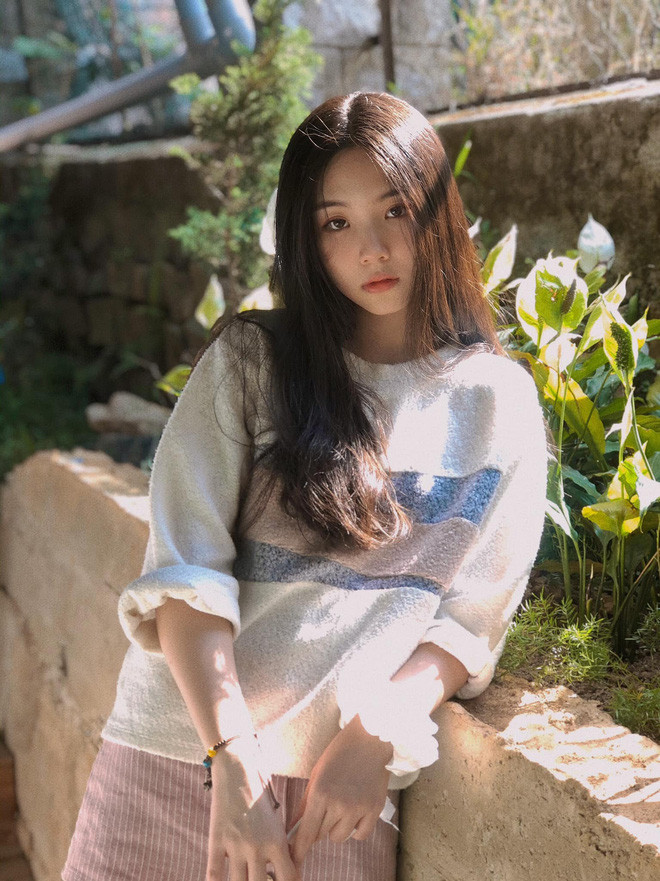 Sắc màu SV 20/7: Nữ sinh viên Y Dược đẹp tựa thiên thần, nhan sắc “lên hương” sau giảm cân ảnh 11