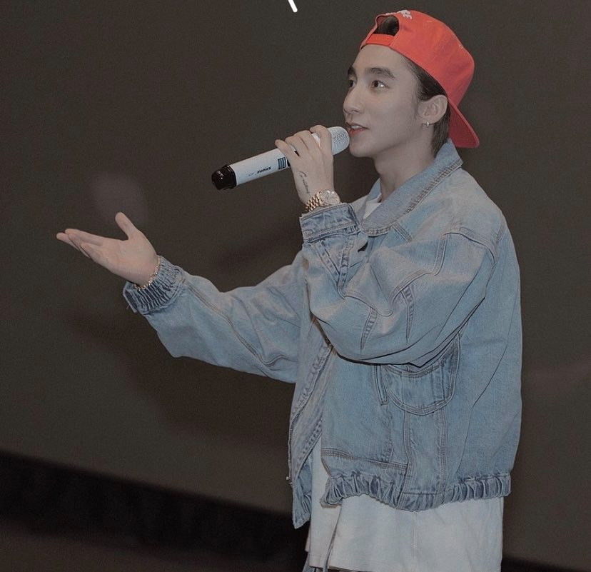 Showbiz 13/6: Đỗ Mỹ Linh thăm em bé bị bỏ rơi tại hố ga, Hà Tăng tái ngộ Lương Mạnh Hải ảnh 13