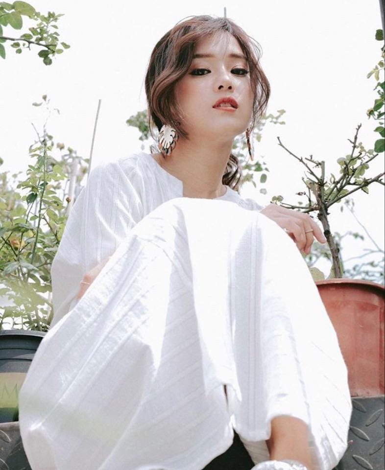 Showbiz 18/6: H'Hen Niê đi chân trần dưới mưa gây “sốt”, Hoàng Thùy Linh - Gil Lê tình tứ ảnh 9