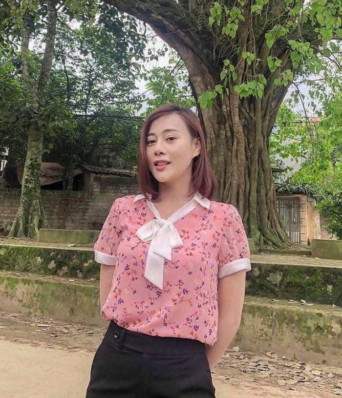 Phạm Quỳnh Anh diện bikini khoe sắc vóc mẹ 2 con, Ngô Thanh Vân liên tục thả tính trên MXH ảnh 1