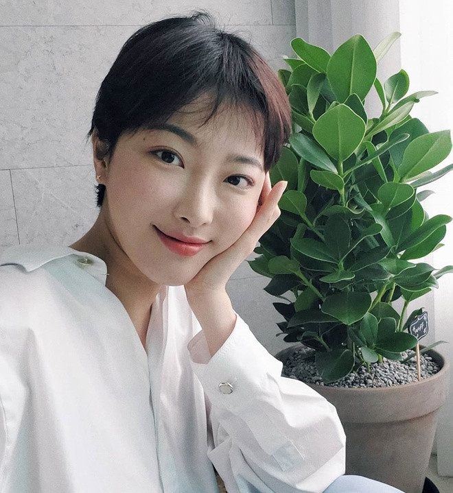 Hot girl 1 năm chống chọi ung thư bằng nụ cười: “Mọi chuyện sẽ tốt thôi, tóc sẽ mọc lại“ ảnh 8