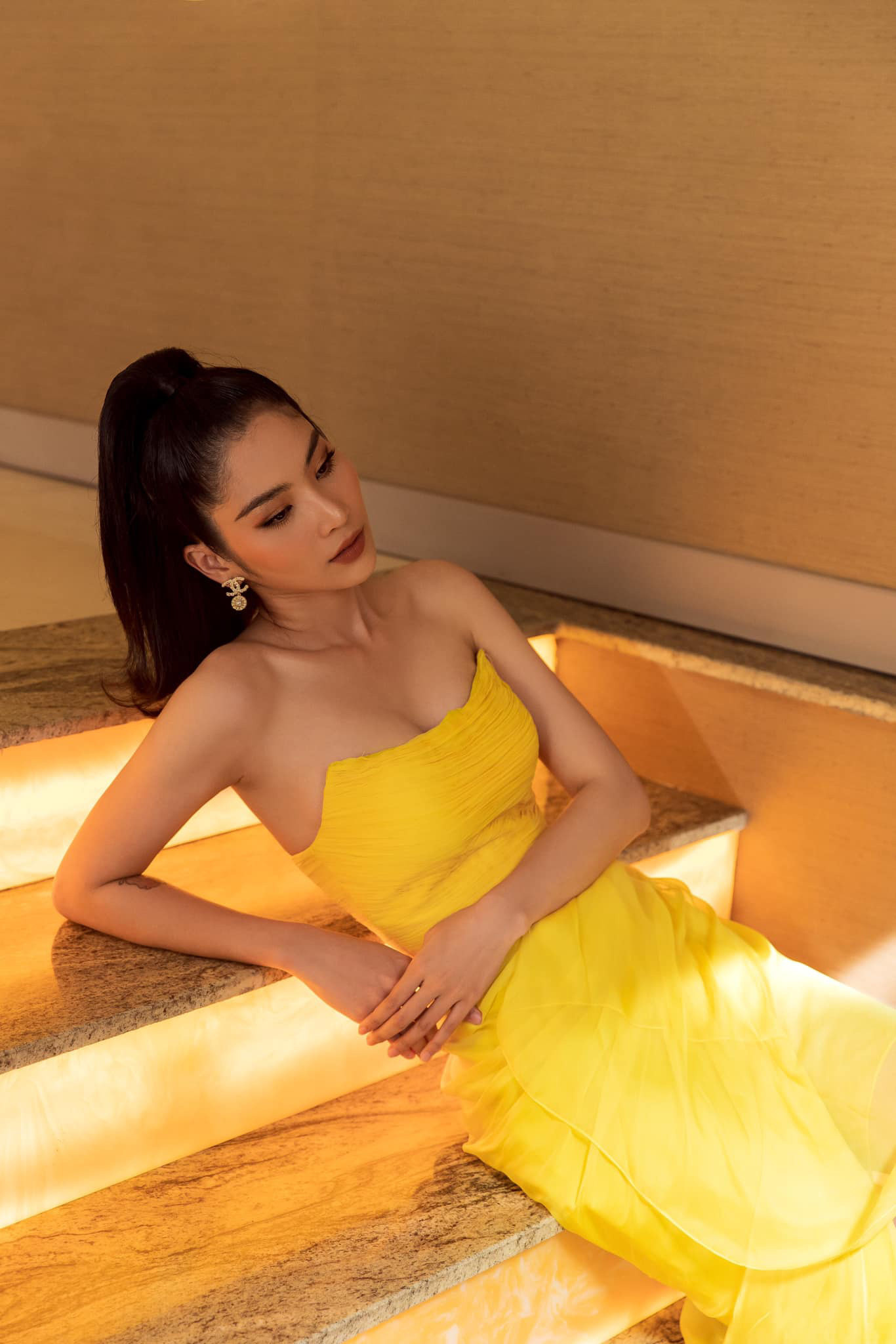 Showbiz 13/6: Đỗ Mỹ Linh thăm em bé bị bỏ rơi tại hố ga, Hà Tăng tái ngộ Lương Mạnh Hải ảnh 8