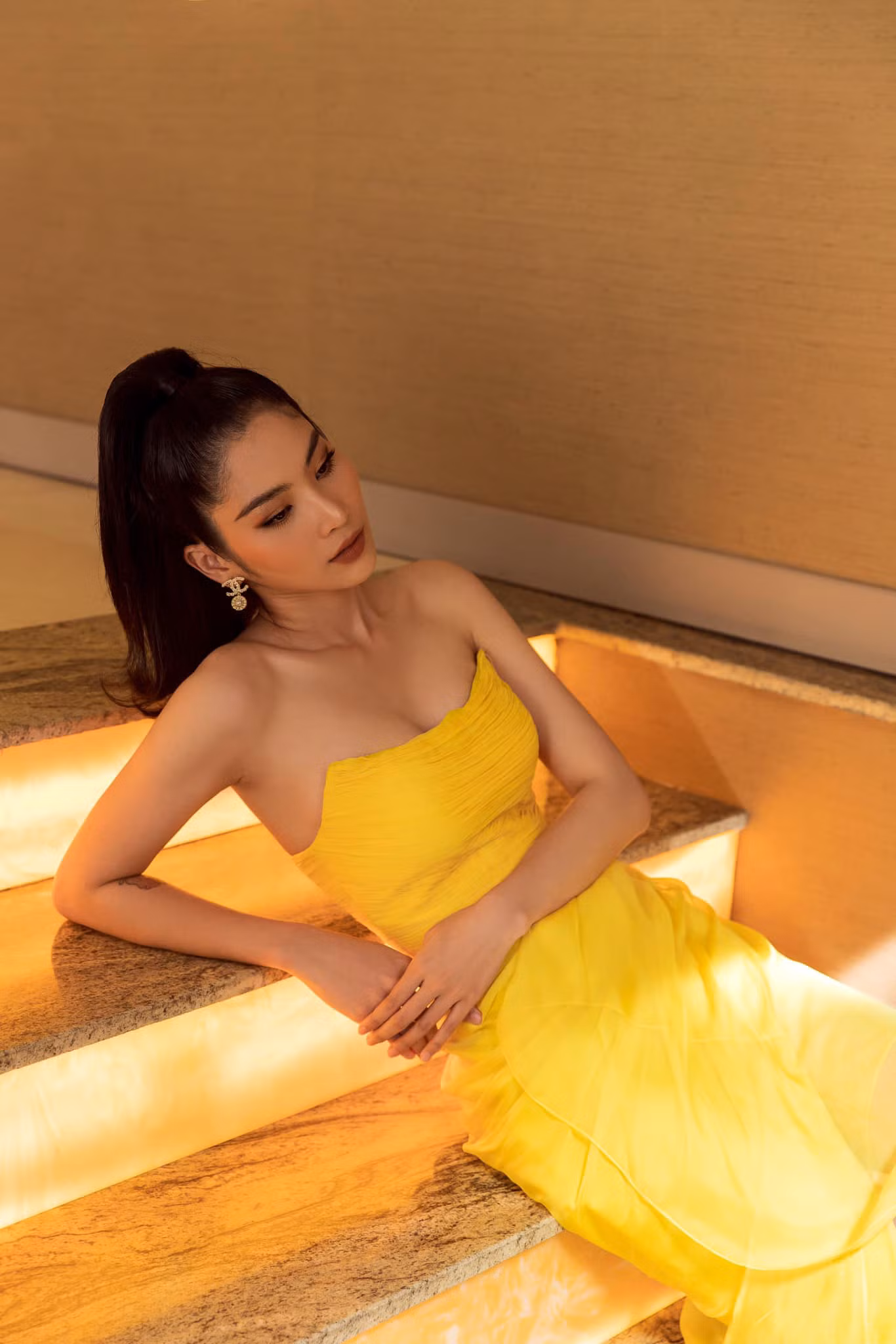 Showbiz 13/6: Đỗ Mỹ Linh thăm em bé bị bỏ rơi tại hố ga, Hà Tăng tái ngộ Lương Mạnh Hải ảnh 8