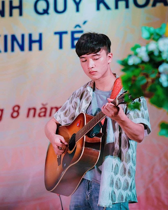 Sắc màu SV 10/7: 9X Bách khoa xinh xắn, học giỏi; vinh danh nữ sinh tử nạn vì cứu em nhỏ ảnh 4