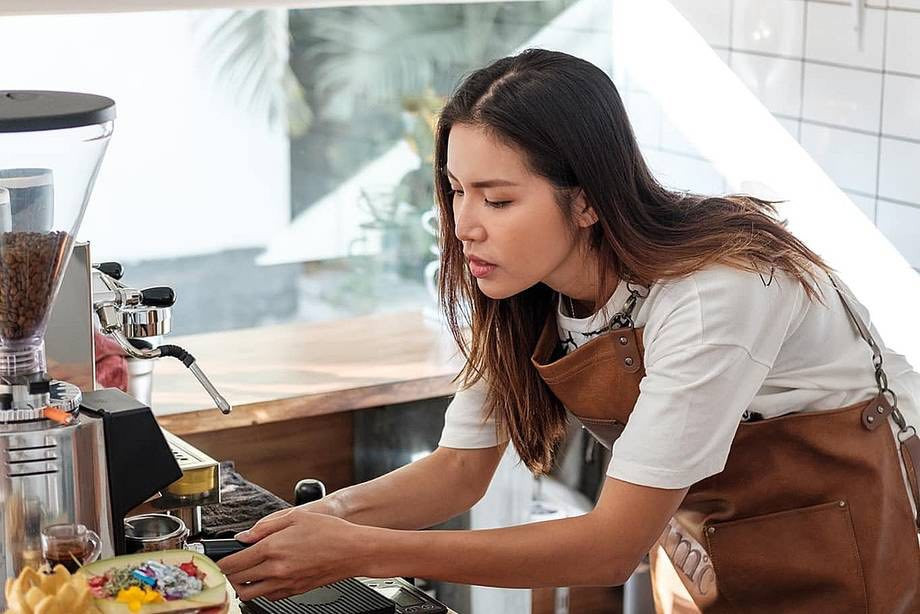 Showbiz 18/7: Lâm Khánh Chi đón tuổi mới, Trấn Thành - Chi Pu hợp tác dự án mới? ảnh 15