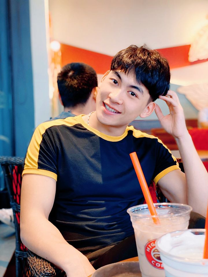 Tham gia Chúng tôi là chiến sĩ, chàng cảnh vệ gây thương nhớ với ngoại hình cực điển trai ảnh 9