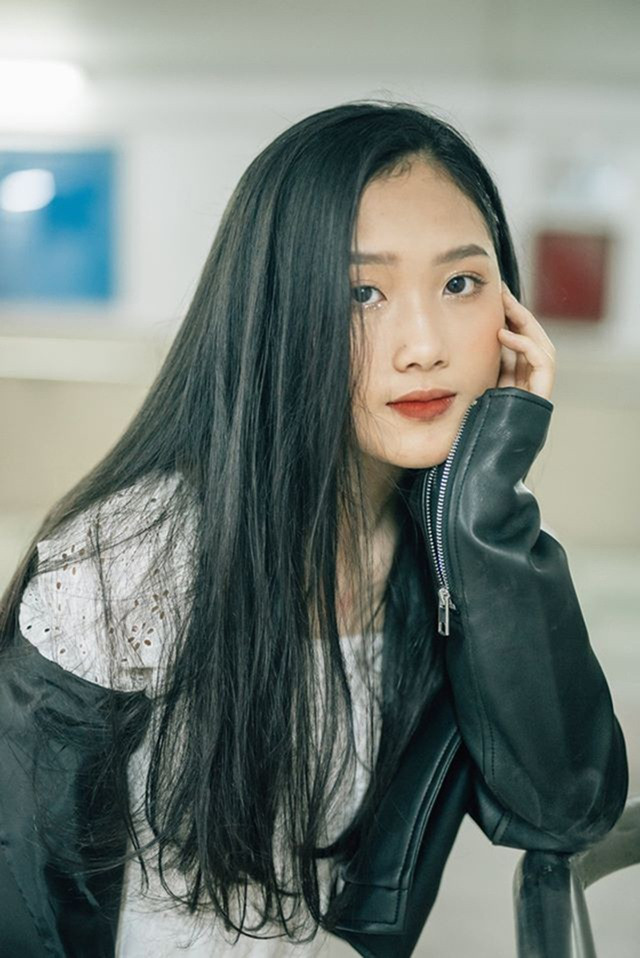 Sắc màu SV 4/7: Chàng trai Việt đỗ 4 ĐH Canada, nữ sinh Olympic Lý thành Hoa khôi ảnh 9