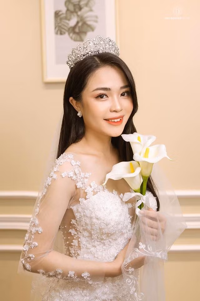 Sắc màu SV 18/7: “Bóng hồng” trường ĐH Kinh tế Quốc dân khoe sắc trong Học kỳ quân sự ảnh 5