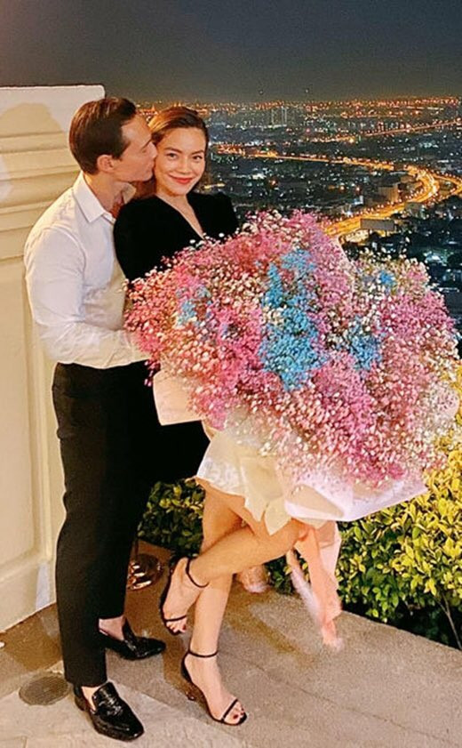 Đại gia Minh Nhựa “rap” về Wowy trên xe siêu sang 50 tỷ khiến cư dân mạng xôn xao ảnh 30