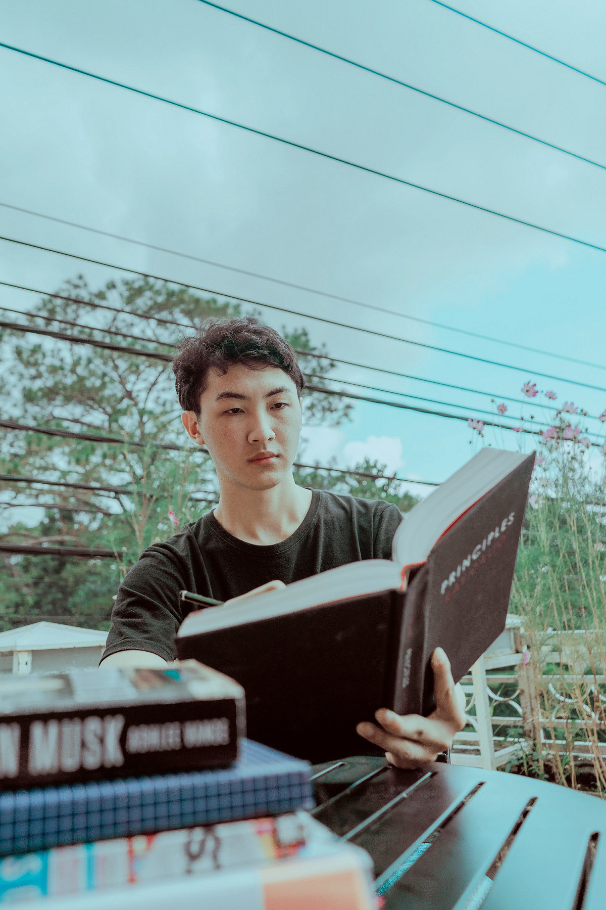 Sắc màu SV 2/7: Nể phục nữ sinh xinh đẹp kiếm cả trăm triệu đồng mỗi tháng ảnh 5