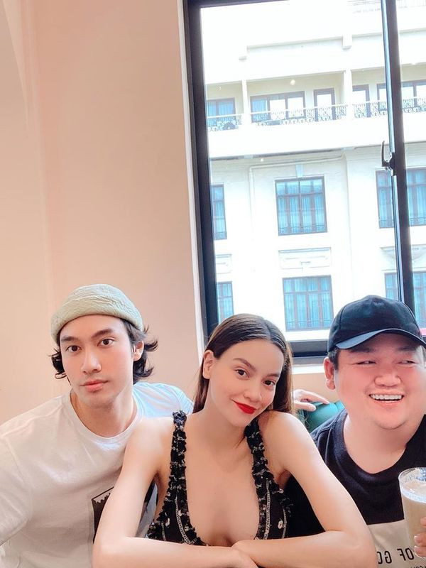 Showbiz 31/7: Midu hoãn “kiếm” chồng vì COVID-19, Jun Phạm chia sẻ đêm “chill” an toàn ảnh 27