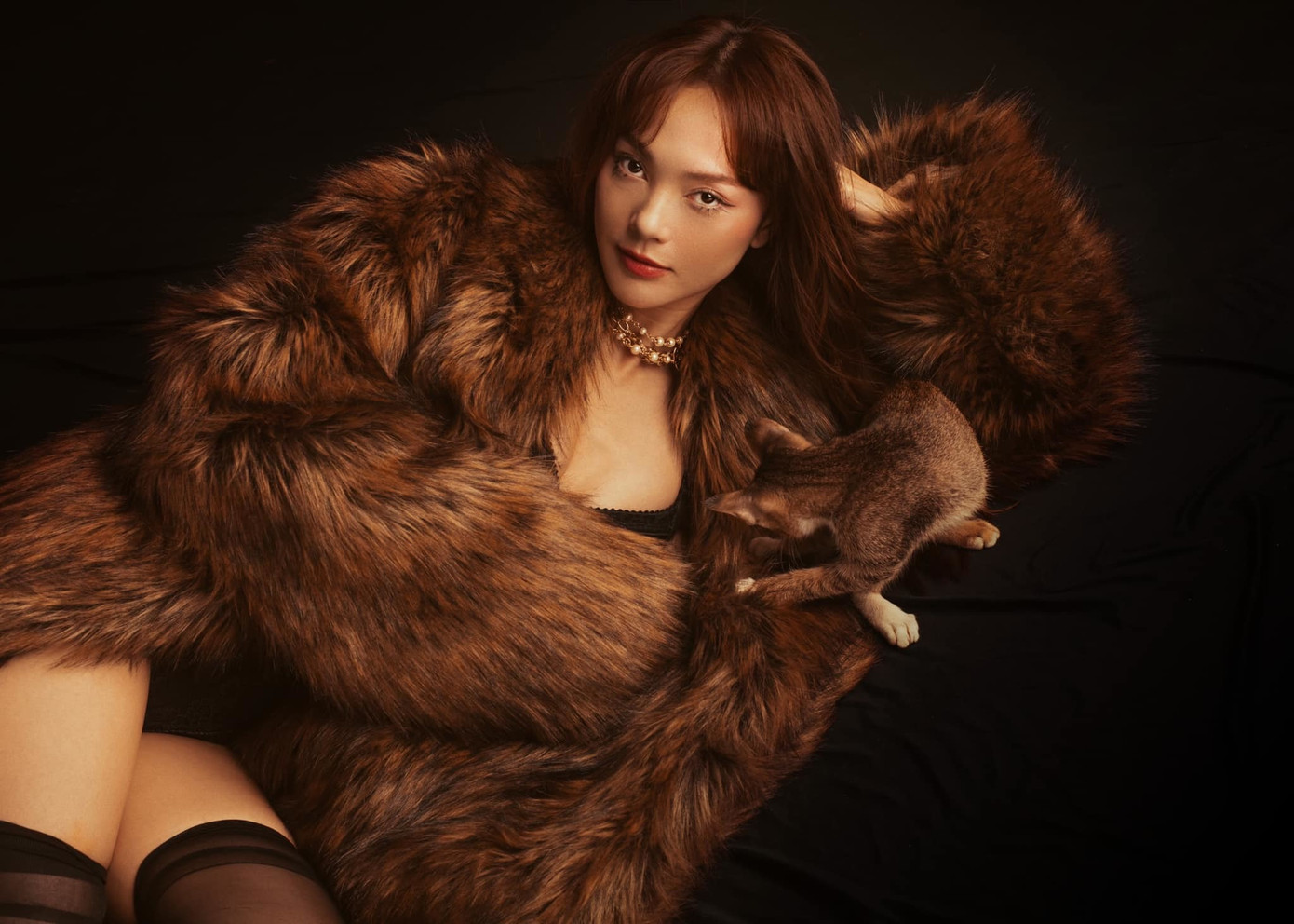 Showbiz 22/6: Hồ Ngọc Hà - Kim Lý hạnh phúc bên Subeo, Mai Phương Thúy khoe vòng 1 nảy nở ảnh 9