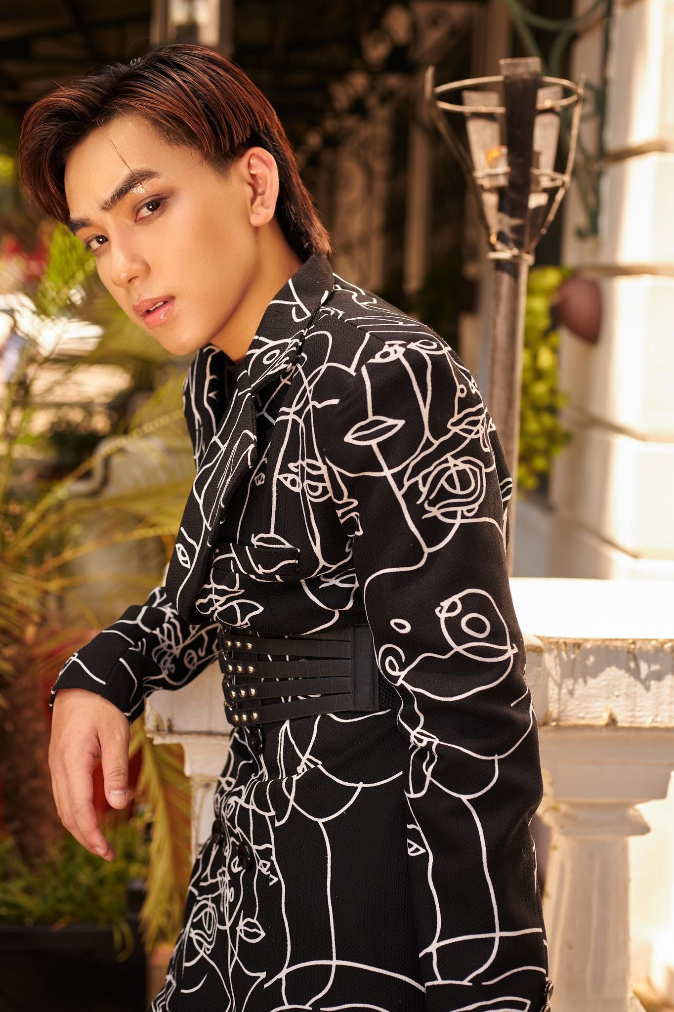 Hot boy đa tài Long Hoàng - “nam thần” triển vọng của V-biz ảnh 3