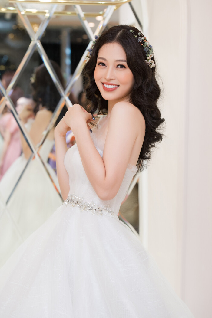  Noo Phước Thịnh “thả thính” cực mạnh, Ngọc Trinh “bắt trend” chẳng kém ai ảnh 20