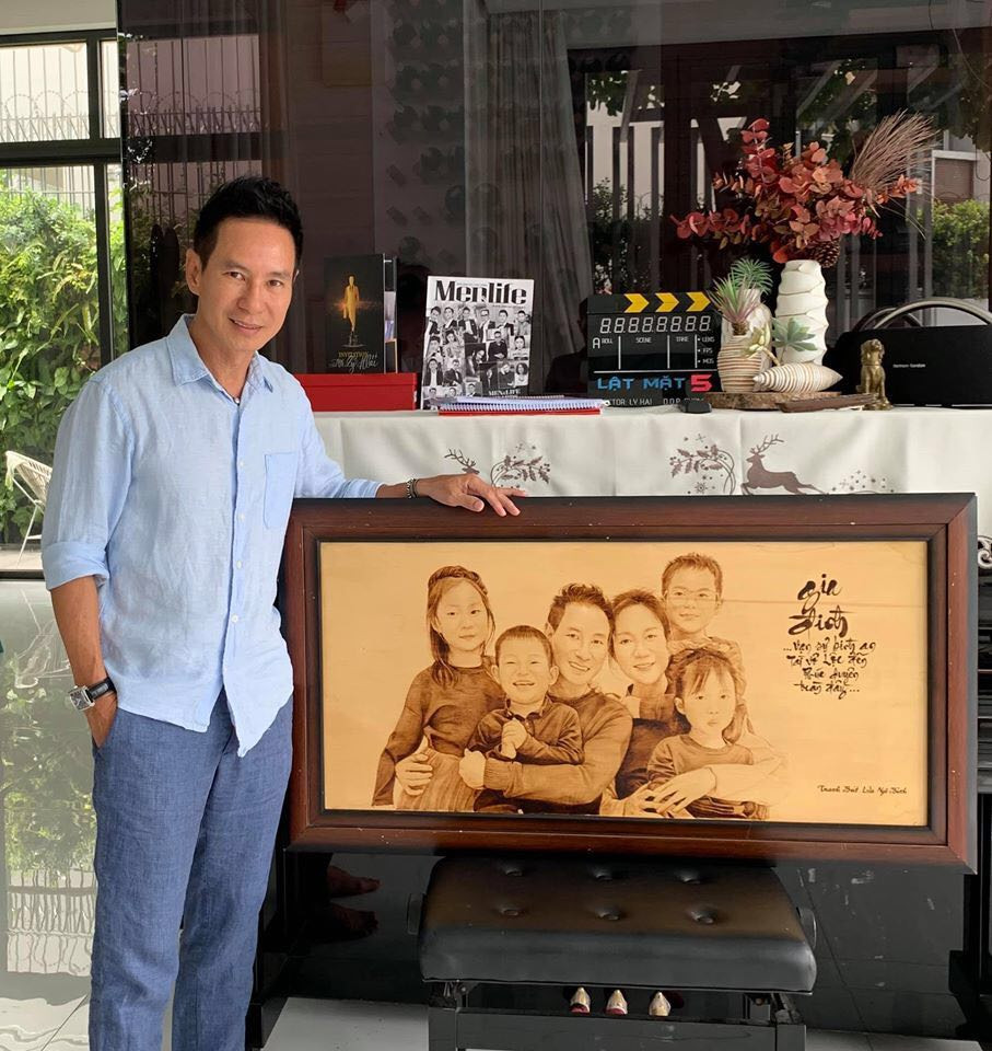 Siêu mẫu Hà Anh kỷ niệm 4 năm ngày cưới, Hương Giang khoe ảnh bikini nóng bỏng ảnh 24