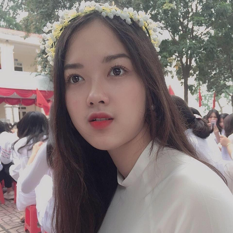 Huyền Helen - Hot girl “Kinh Công” gieo thương nhớ với nét đẹp khả ái ảnh 1