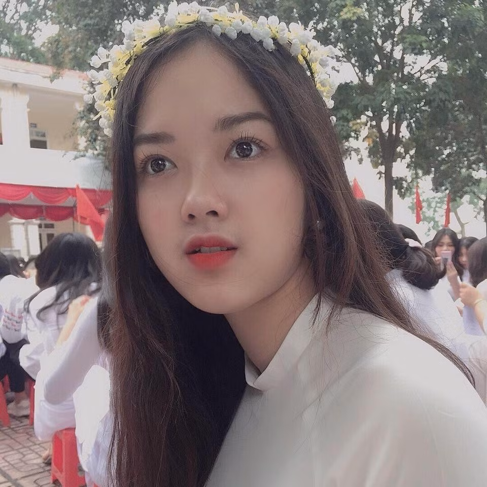 Huyền Helen - Hot girl “Kinh Công” gieo thương nhớ với nét đẹp khả ái ảnh 1