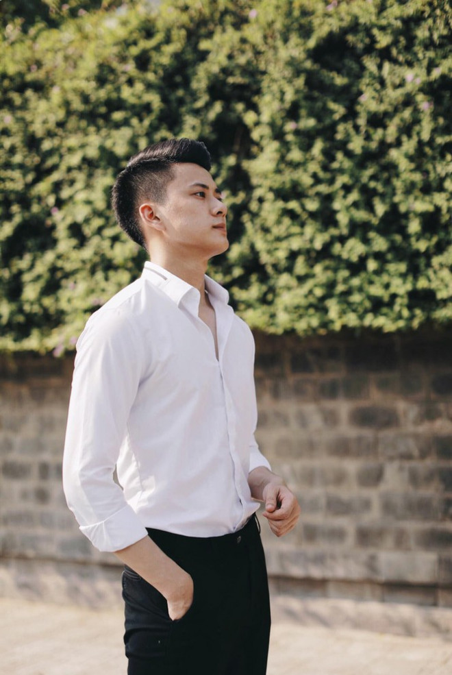 Sắc màu SV 2/7: Nể phục nữ sinh xinh đẹp kiếm cả trăm triệu đồng mỗi tháng ảnh 14