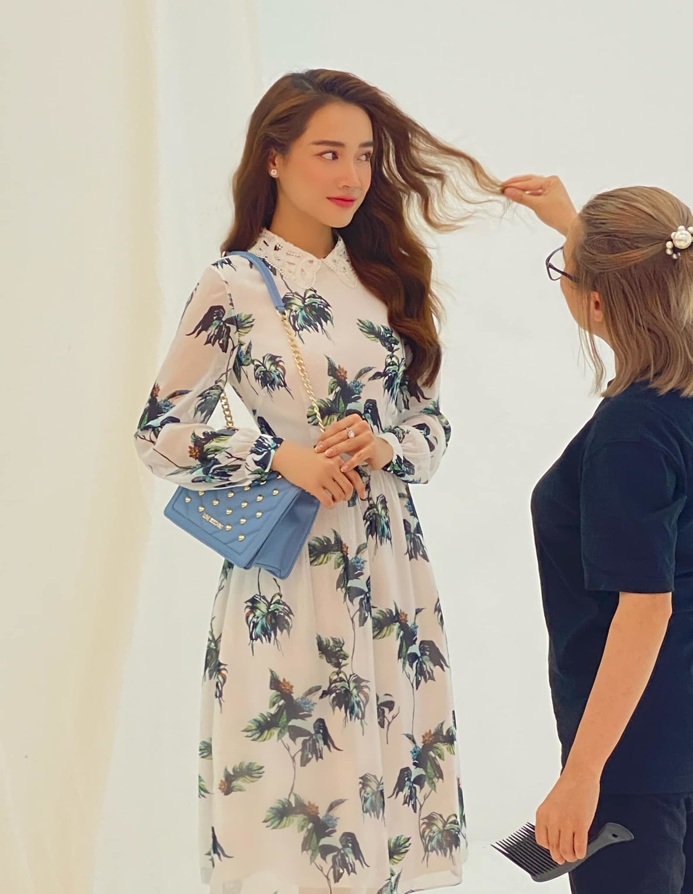 Showbiz 14/6: Hương Giang tậu xe 5 tỷ, Lynk Lee tuyên bố “giữ nguyên giới tính nữ“ ảnh 3