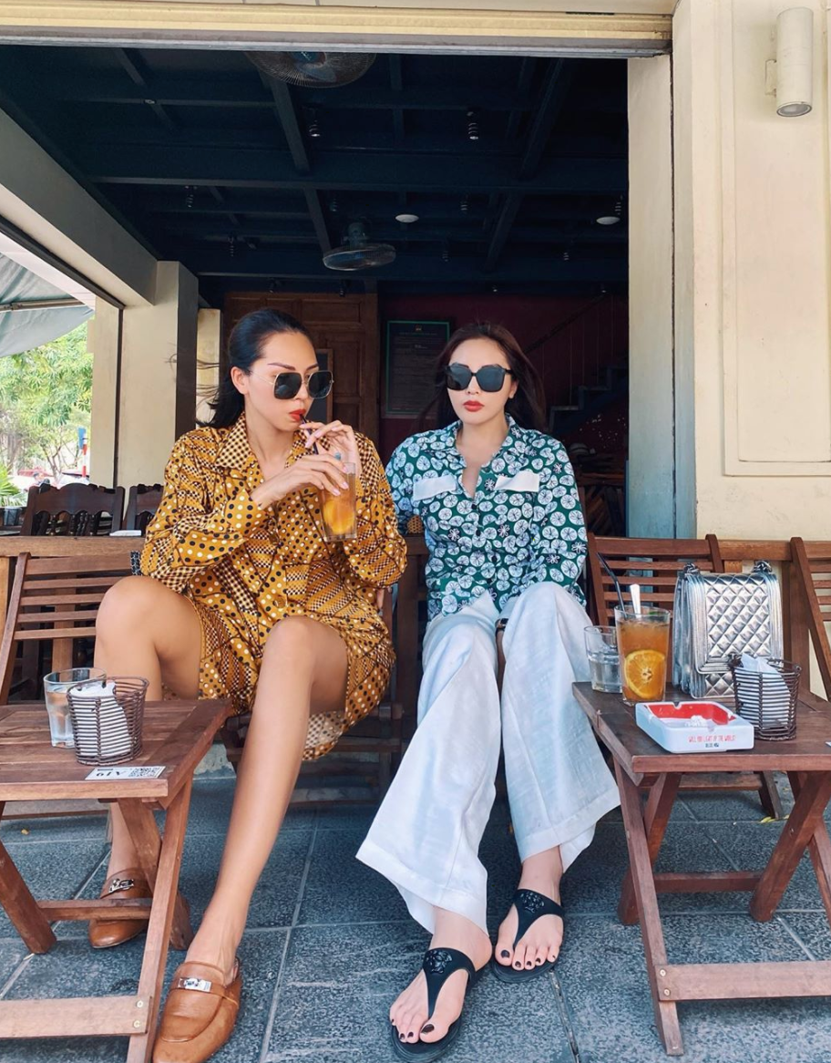 Showbiz 23/6: Đông Nhi khoe bụng bầu rõ to, Sĩ Thanh - Huỳnh Phương kỉ niệm 1 năm hẹn hò ảnh 15