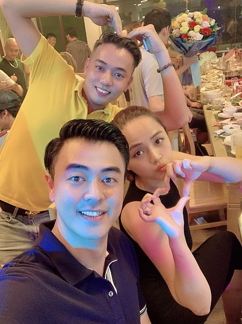 Showbiz 4/6: Hồng Ngọc hồi phục hoàn toàn sau bỏng, hai mẹ bầu Thu Thủy - Sara Lưu đọ sắc ảnh 14