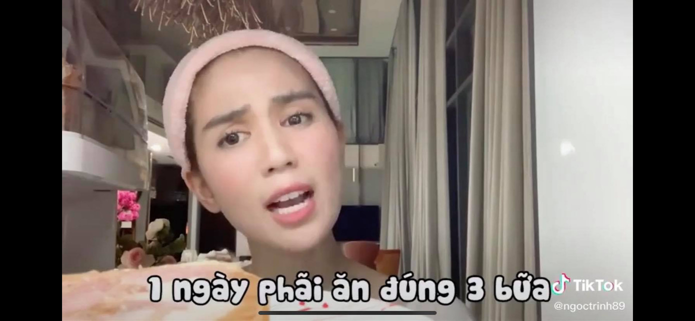 Ngọc Trinh 3h sáng “vét” sạch tủ lạnh, Võ Hoàng Yến bó tay: “Mày khùng thiệt luôn“ ảnh 1