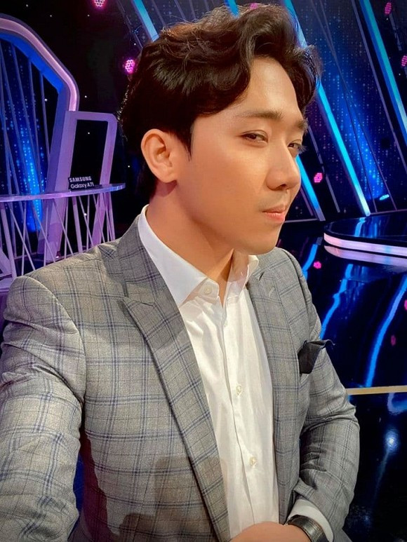 Showbiz 6/5: Hoàng Thùy bỏ thi Miss Supranational, Trương Thế Vinh, Thùy Ngân bị tố hẹn hò ảnh 10