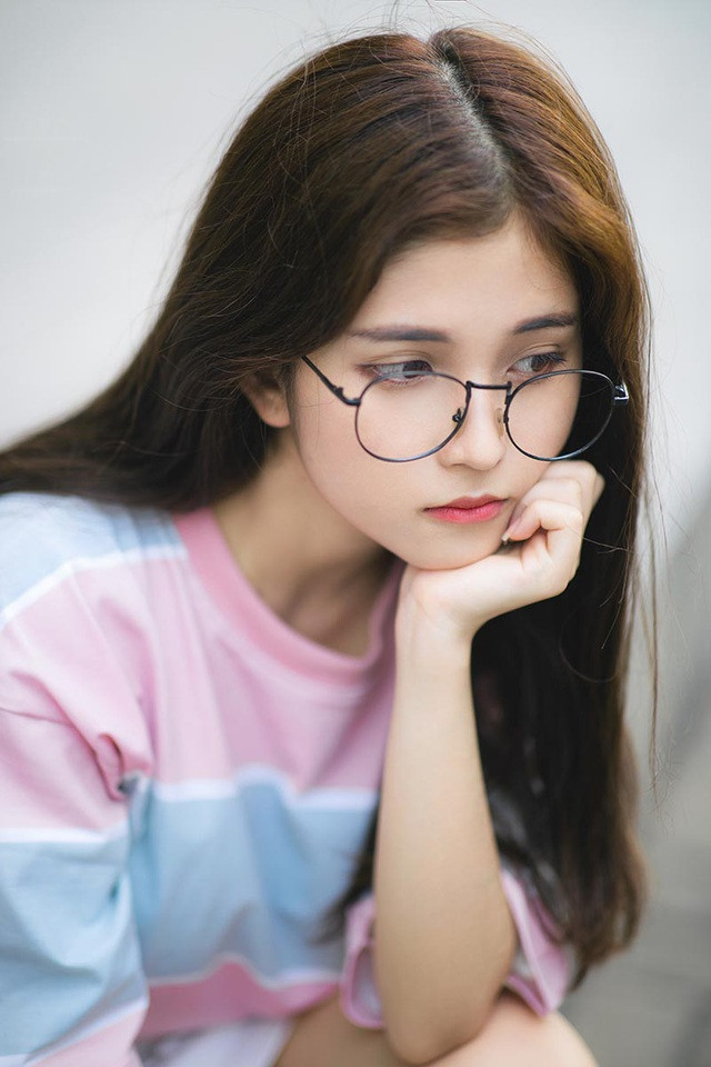 Sắc màu SV 18/7: “Bóng hồng” trường ĐH Kinh tế Quốc dân khoe sắc trong Học kỳ quân sự ảnh 14