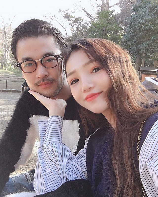 Nam sinh 2003 khí chất ngút ngàn; cô gái 9X gây tiếng vang ở triển lãm chiếu cói ảnh 16