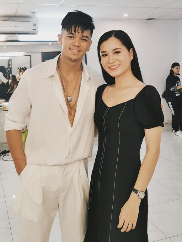 Showbiz 11/6: Con trai Duy Phương đáp trả khi bị tố bất hiếu, Hoàng Touliver “lột xác“ ảnh 11