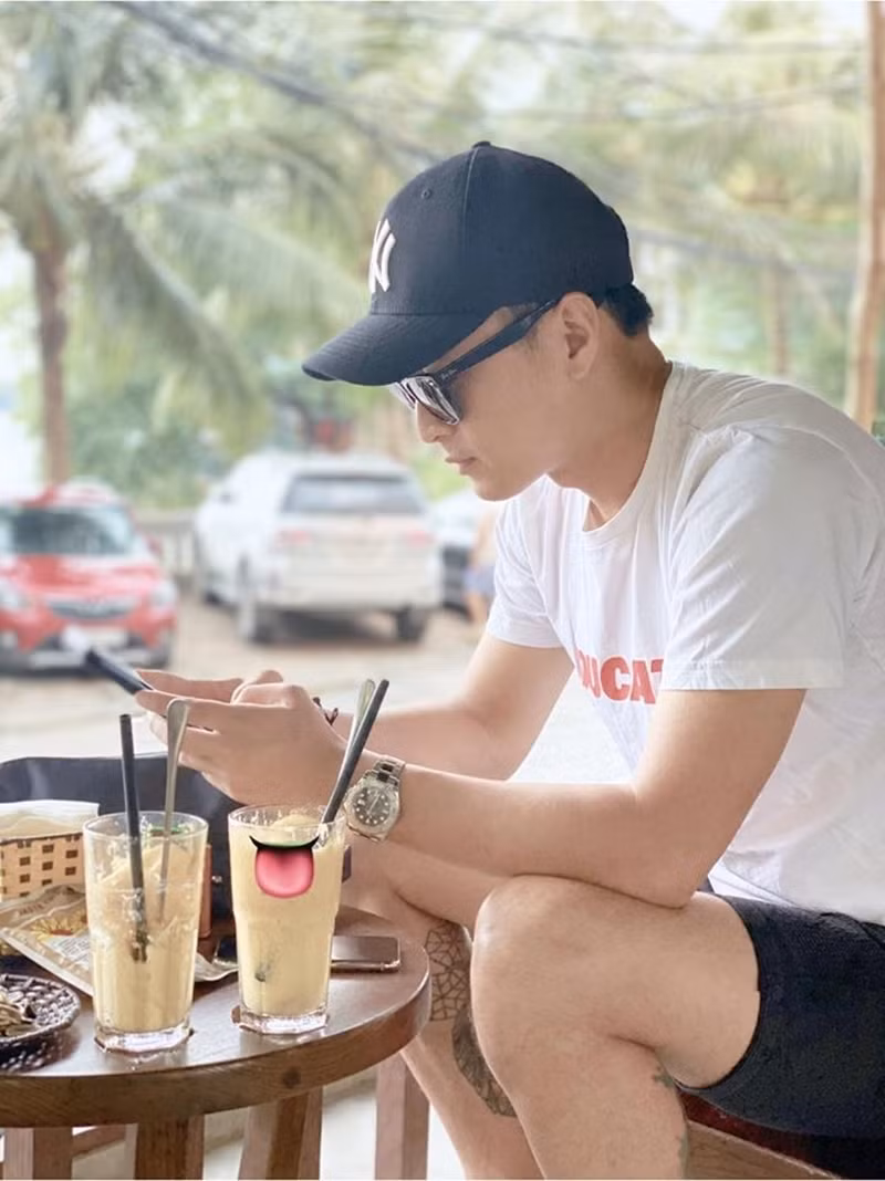 Showbiz 6/7: H'Hen Niê nhiệt tình cày view cho Sơn Tùng, Huỳnh Anh đáp trả fan gay gắt ảnh 15