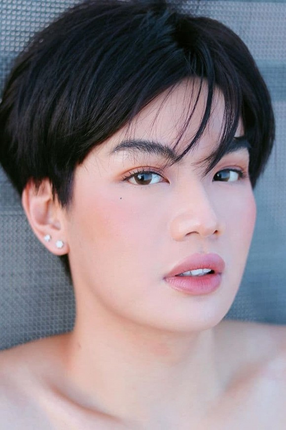 Showbiz 17/6: Thủy Tiên chi 2,2 tỷ mua lúa tặng bà con miền Tây, Mlee khoe vòng 1 khác lạ ảnh 15